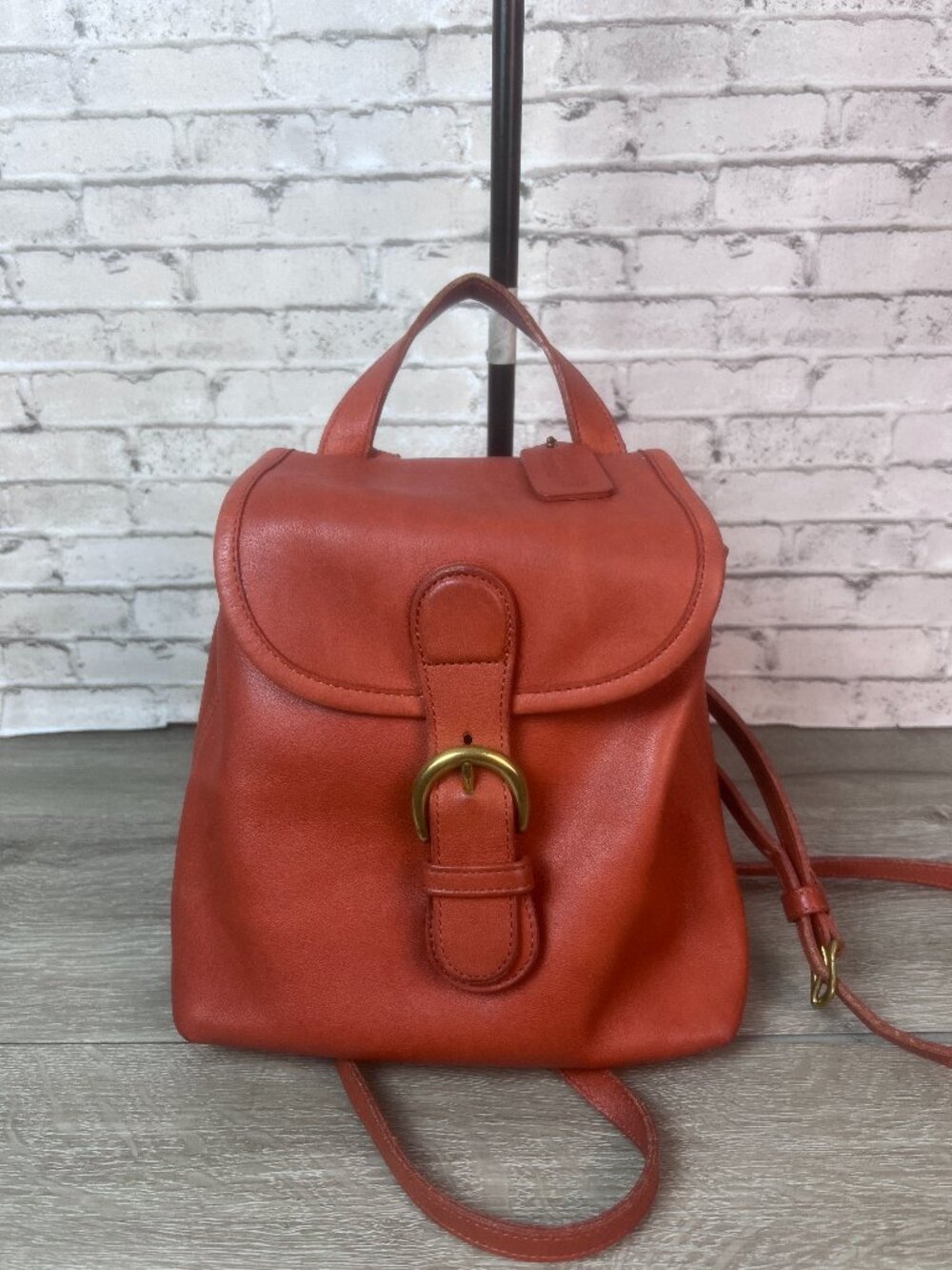 Rare Color Coral / Rust Coach Vintage Soho Bantam Leather Backpack 4152